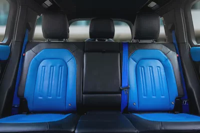 4,407 P.M |  Defender 110 P400 X Dynamic | 0% Downpayment | WARRANTY!-11