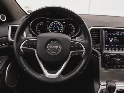 AED 1,338 | Jeep Grand Cherokee Summit | 5.7L HEMI V8 2018 | GCC Specs |-16