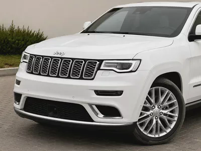 AED 1,338 | Jeep Grand Cherokee Summit | 5.7L HEMI V8 2018 | GCC Specs |-4