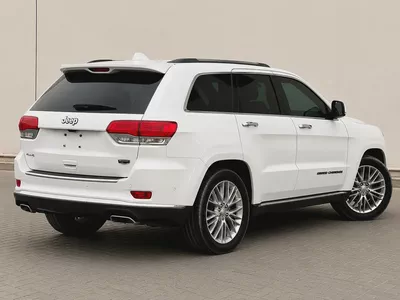 AED 1,338 | Jeep Grand Cherokee Summit | 5.7L HEMI V8 2018 | GCC Specs |-5