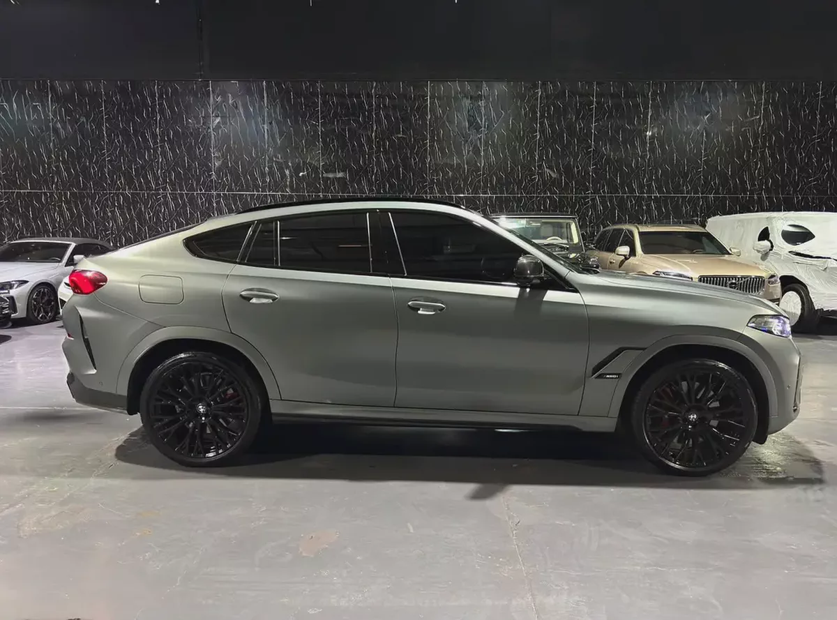 GCC | Low Mileage | AGMC Warranty & Service Package 03/2030 | Diamond Protection Package 03/2027-6-6
