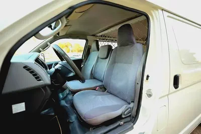 Toyota Hiace Standard Roof | Delivery Van | GCC Specs | Ref#T42275-8