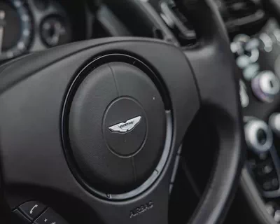ASTON MARTIN DB9 GT - 2019 - CONVERTIBLE SOFT TOP - EXCELLENT CONDITION-10