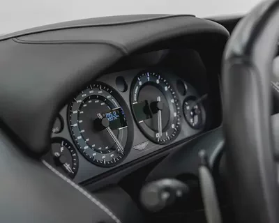 ASTON MARTIN DB9 GT - 2019 - CONVERTIBLE SOFT TOP - EXCELLENT CONDITION-11