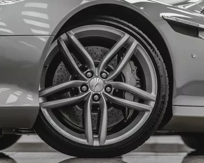 ASTON MARTIN DB9 GT - 2019 - CONVERTIBLE SOFT TOP - EXCELLENT CONDITION-18