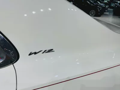 Bentley Flying Spur W12 First Edition 2014 GCC Specs-5