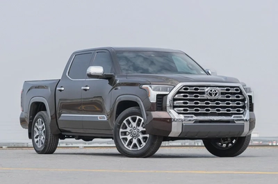 TOYOTA TUNDRA CREWMAX PLATINUM 2024-1