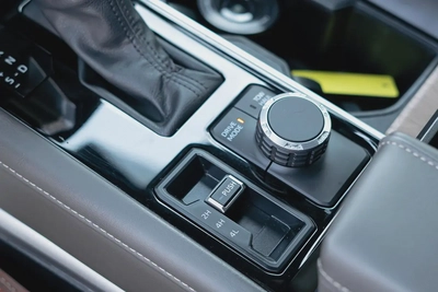 TOYOTA TUNDRA CREWMAX PLATINUM 2024-9