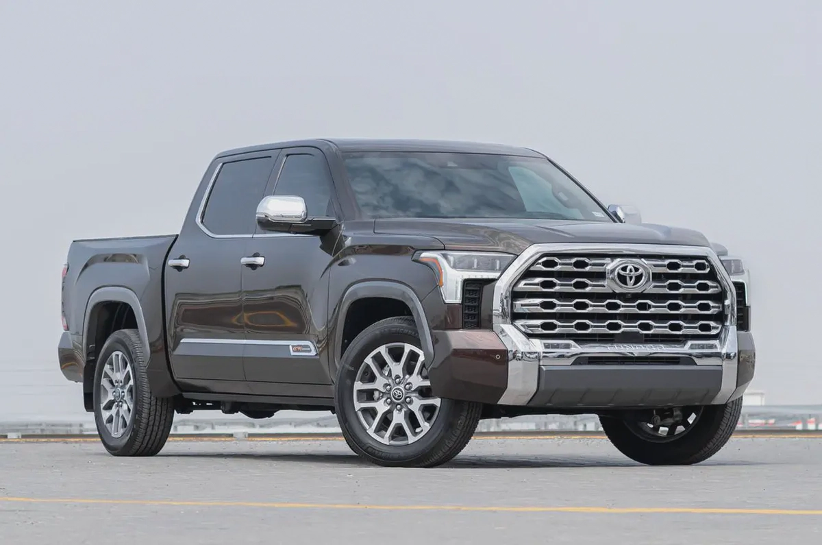 TOYOTA TUNDRA CREWMAX PLATINUM 2024-1-1