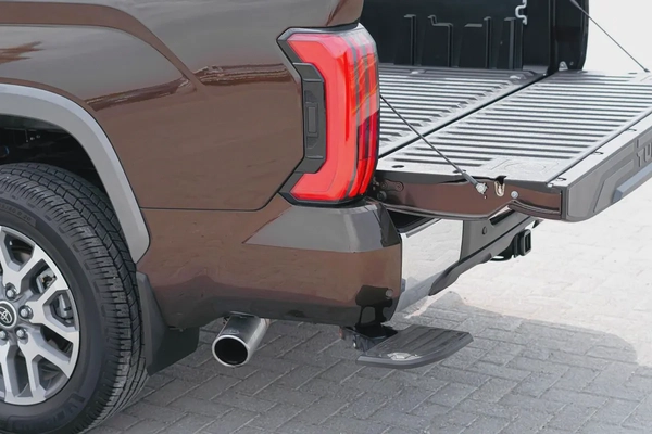 TOYOTA TUNDRA CREWMAX PLATINUM 2024