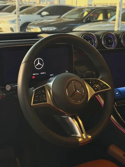Mercedes GLC300 import from Korea model 2025 original paint مرسيدس جي الـ سي ٣٠٠ كوري موديل ٢٠٢٥-7