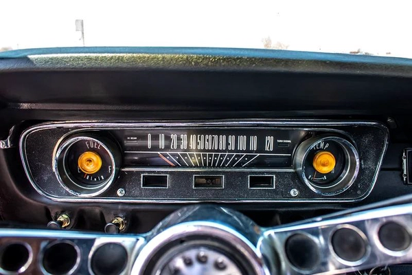 CLASSIC - 1965 - Ford Mustang (289) - JAPAN IMPORT -LOW MILEAGE