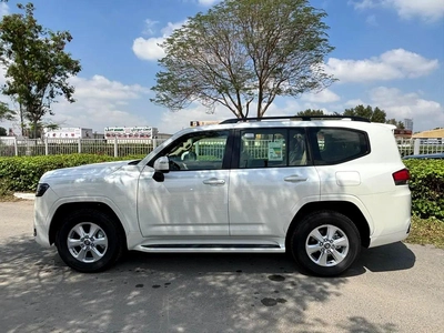2026 Toyota Land Cruiser GXR - GCC Specs - Brand New!-12