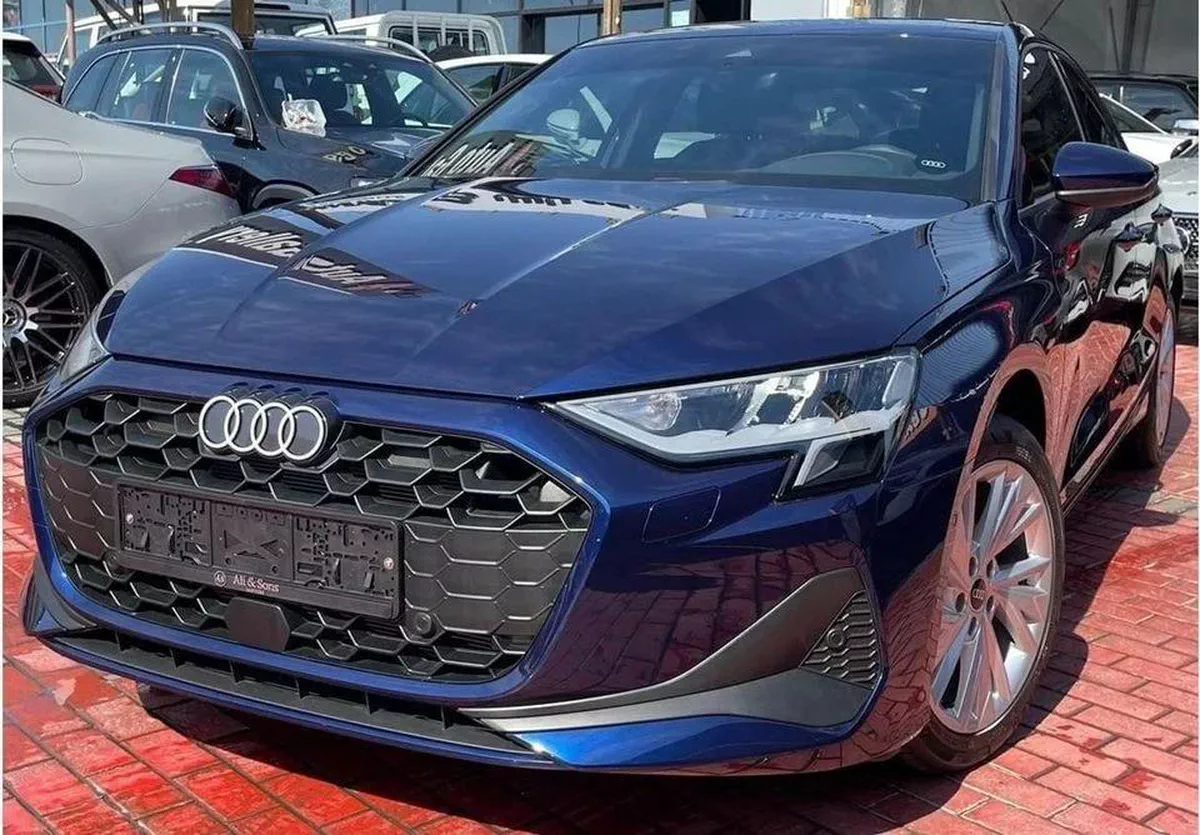 Audi A3 35 TFSI ADVANCED 35 TFSI Under Warranty & Services 2025 GCC