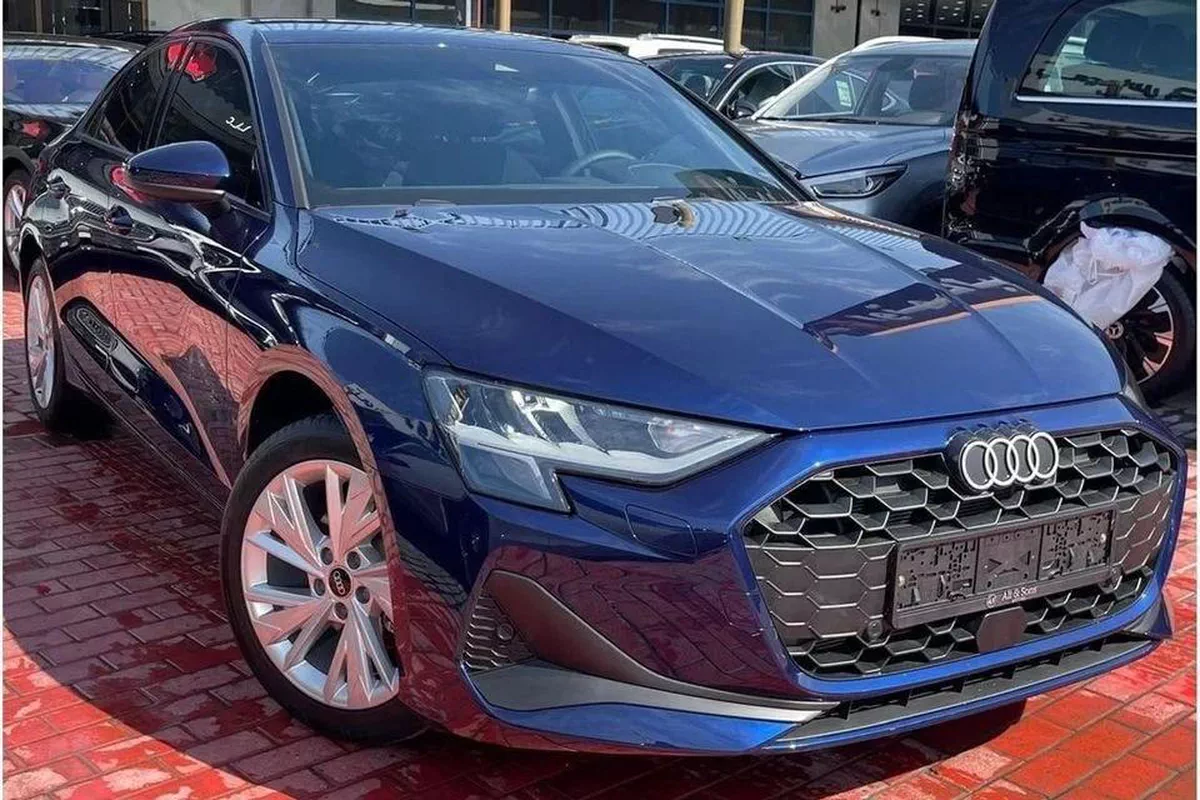Audi A3 35 TFSI ADVANCED 35 TFSI Under Warranty & Services 2025 GCC-7-7