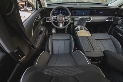 Hongqi E-HS9 2024-2