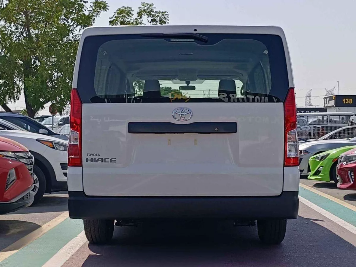 Toyota Hiace TOYOTA HIACE CARGO LOW ROOF || 3.5L PETROL A/T V6 (CODE # HCLRAE)-3-0