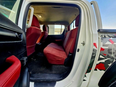 Toyota Hilux GLS PATROL/ AUTO GEAR/ WIDE BODY / AUTO WINDOWS / FULL OPTION-10