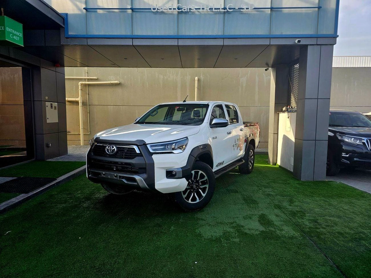 Toyota Hilux GLS PATROL/ AUTO GEAR/ WIDE BODY / AUTO WINDOWS / FULL OPTION