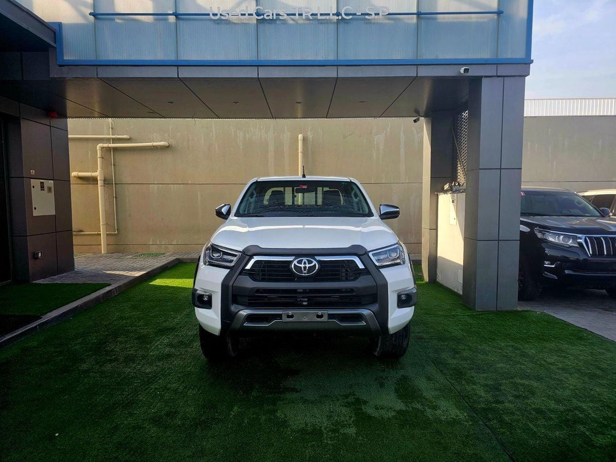 Toyota Hilux GLS PATROL/ AUTO GEAR/ WIDE BODY / AUTO WINDOWS / FULL OPTION-1-0