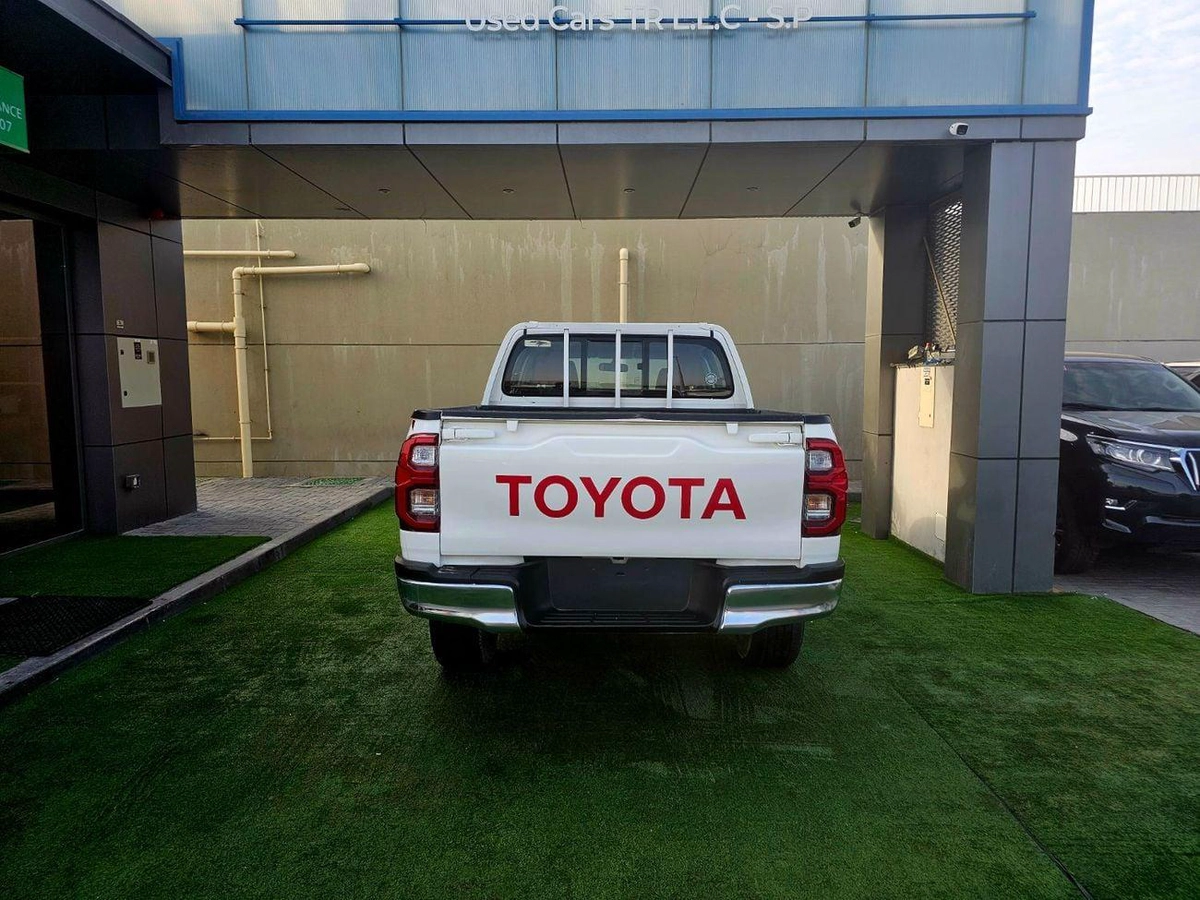 Toyota Hilux GLS PATROL/ AUTO GEAR/ WIDE BODY / AUTO WINDOWS / FULL OPTION-3-0
