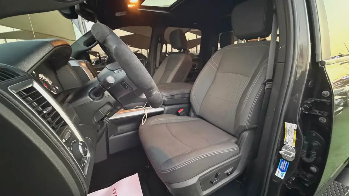 دودج رام هيمي كلاسك 5.7 موديل ٢٠٢٣ خليجي تحت الضمان RAM 1500 Hemi 5.7 Classic 2023 GCC Specs-14-14