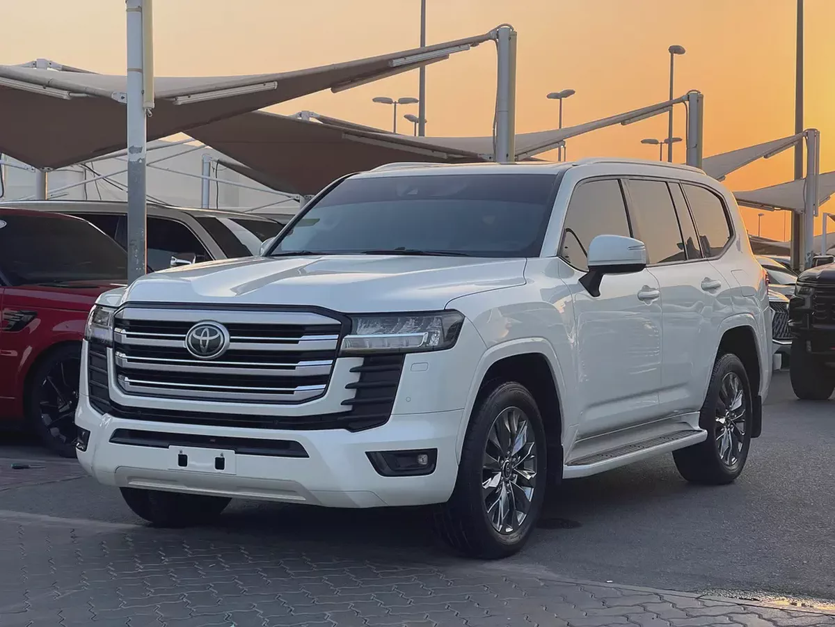 تويوتا لاند كلوزر Toyota Land Cruiser GXR 2024 GCC Specs-1-1