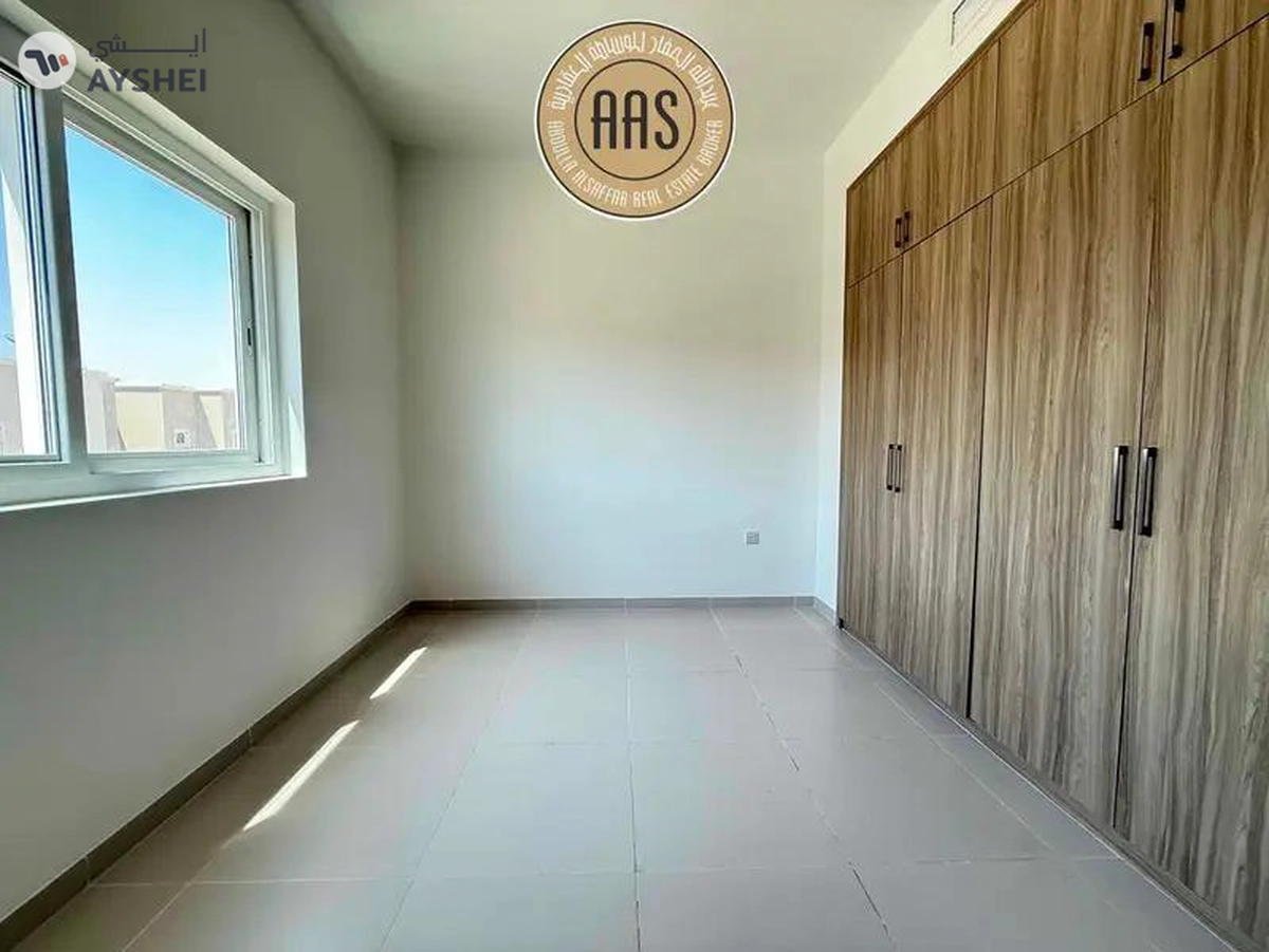 Hot Offer ! 4Bedroom Townhouse Villa Available For Rent in Vill-11-11