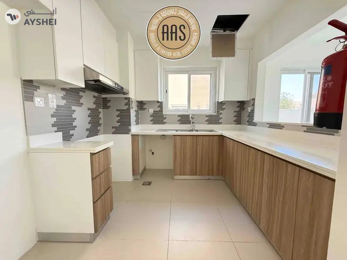 Hot Offer ! 4Bedroom Townhouse Villa Available For Rent in Vill-12-12