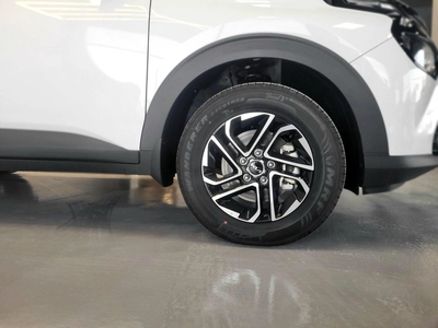 KIA CARENS 1.5L 7-SEATS MODEL 2025 GCC SPECS-21
