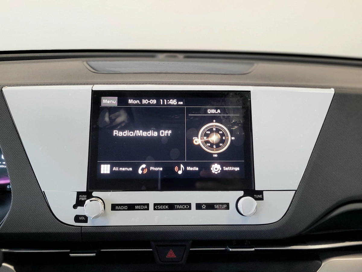 KIA CARENS 1.5L 7-SEATS MODEL 2025 GCC SPECS-17-17