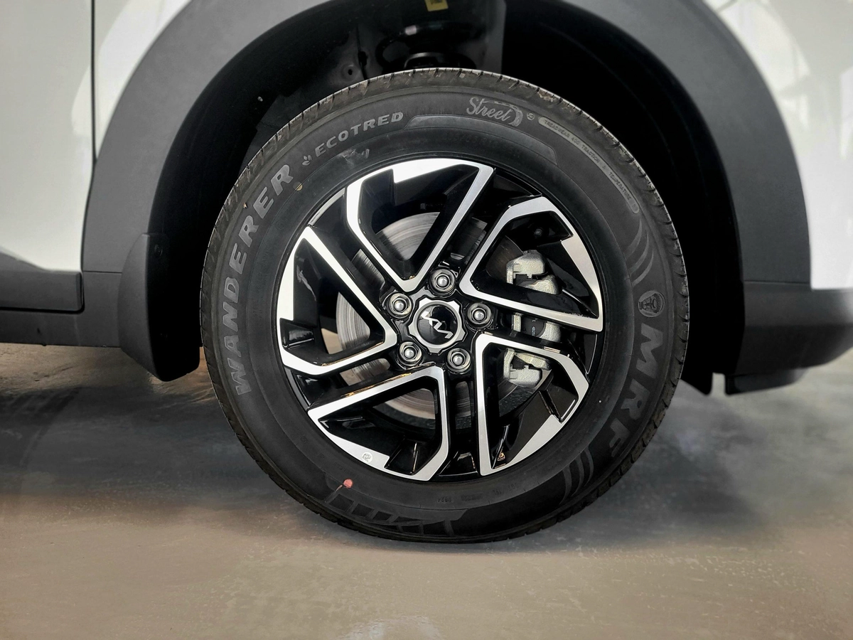 KIA CARENS 1.5L 7-SEATS MODEL 2025 GCC SPECS-14-14