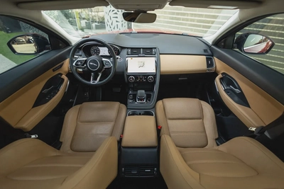 Jaguar E-Pace 2021-5