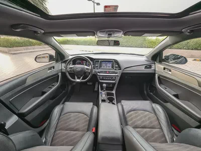 Hyundai Sonata Sport 2018 - American Specs Premium Condition With Sunroof and Navigation-8