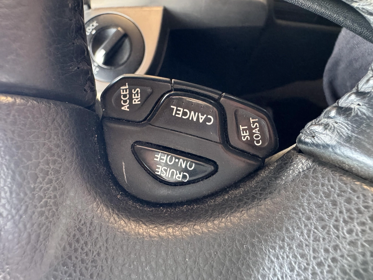NISSAN XTRAIL-5-5