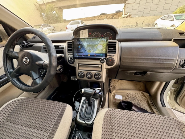 NISSAN XTRAIL