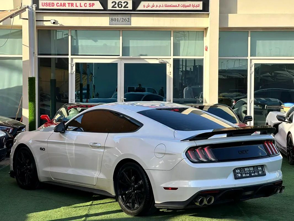 2017 Ford Mustang GT Premium - GCC Specs-5-5