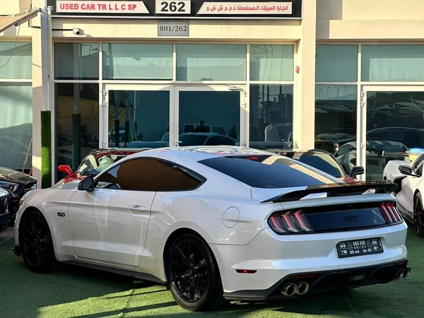 2017 Ford Mustang GT Premium - GCC Specs