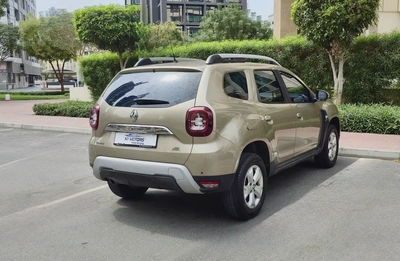 FULL AGENCY SERVICE II GCC SPECS II ONE OWNER II LIKE NEW CAR-6
