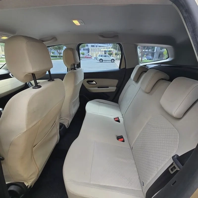 FULL AGENCY SERVICE II GCC SPECS II ONE OWNER II LIKE NEW CAR-10