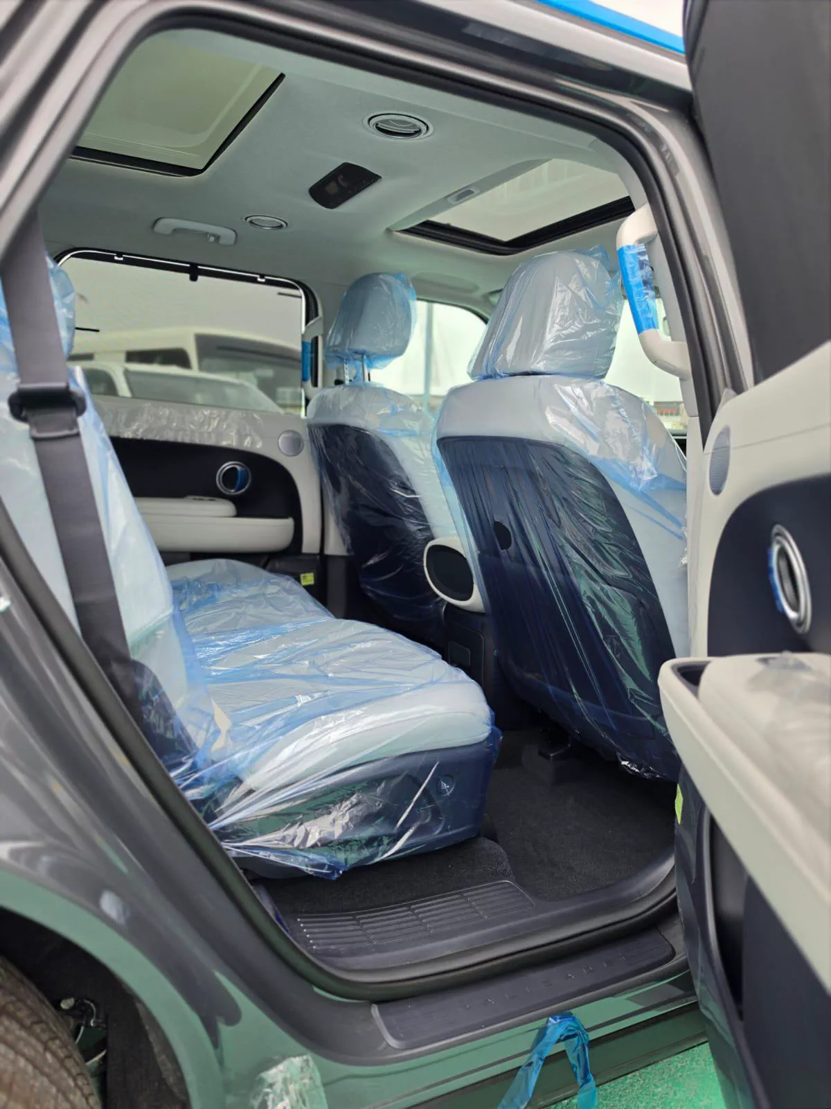 HYUNDAI PALISADE LUXURY GREY COLOR-12-12