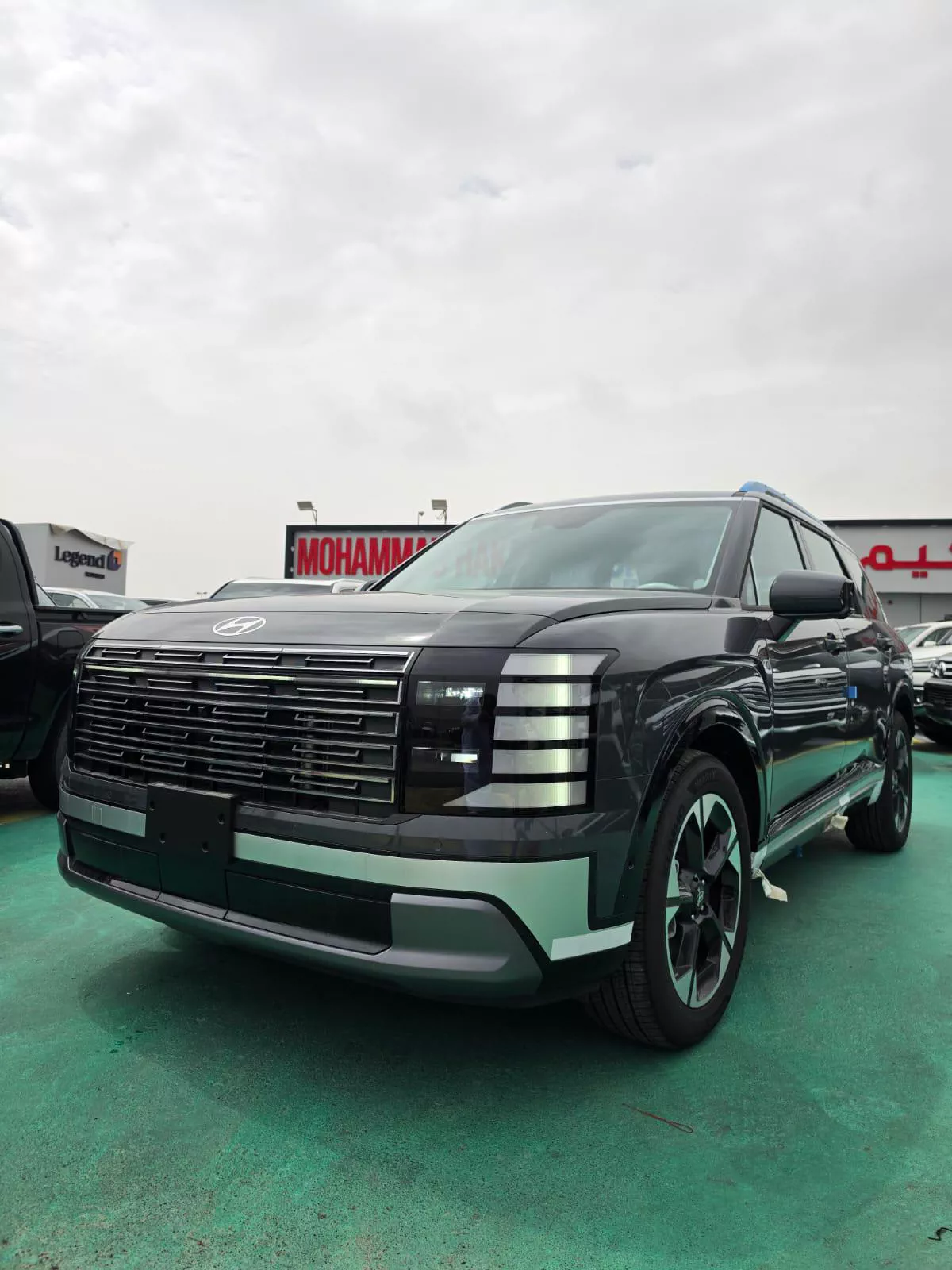 HYUNDAI PALISADE LUXURY GREY COLOR