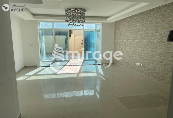 TOWNHOUSE FOR SALE IN DESERT STYLE, AL REEF VILLAS