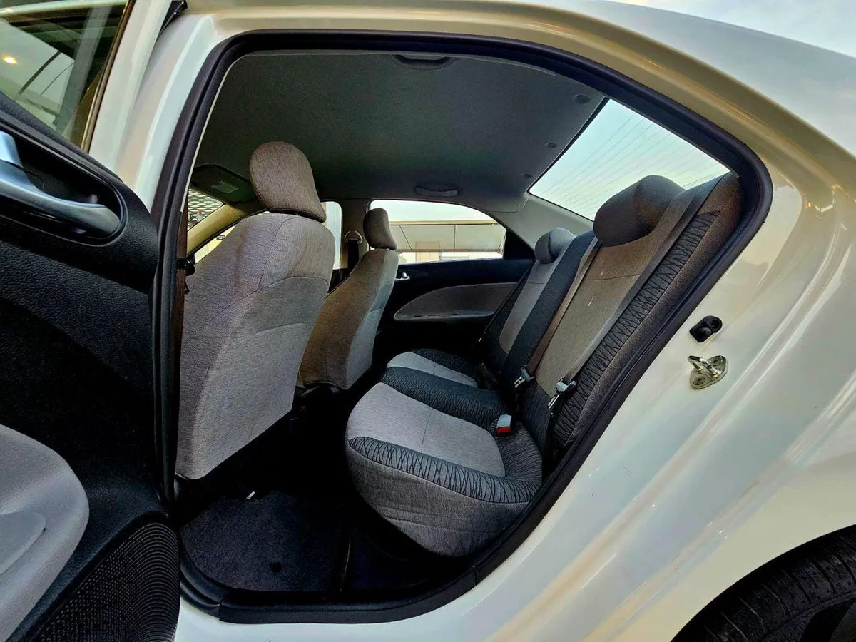 Kia Pegas EX GCC/ LOW MILEAGE/ LADY DRIVEN-11-0