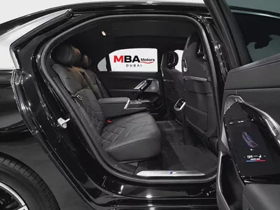 2025 | BMW 740i xDrive | Low Mileage |M-Package | Fully loaded-13
