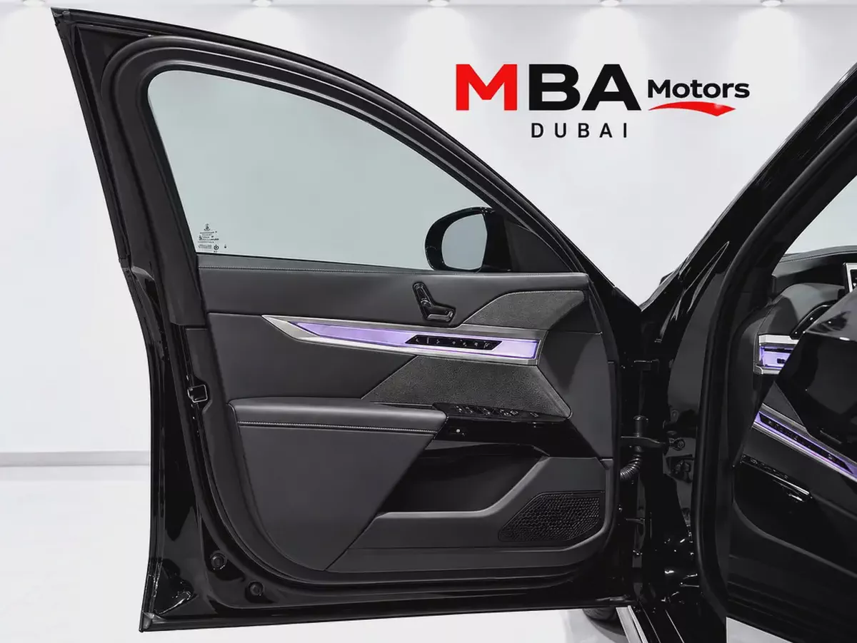 2025 | BMW 740i xDrive | Low Mileage |M-Package | Fully loaded-6-6