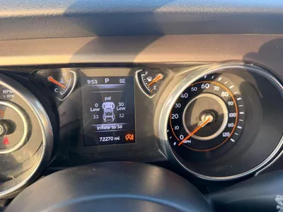 Jeep Wrangler SPORT-10