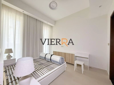Brand New l Fully Furnished l Upgraded Unit-9