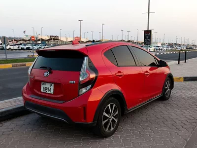 Toyota Prius+-3