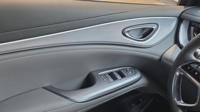 BYD SEAL 7 Premium (White 7k)-16